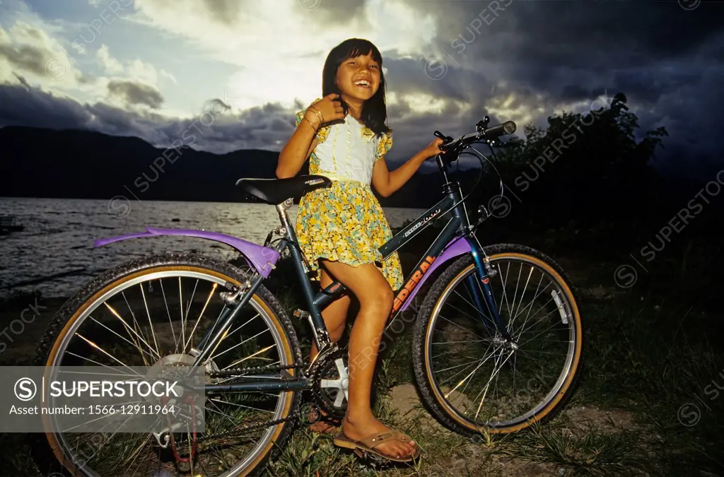 Island discount girl bike