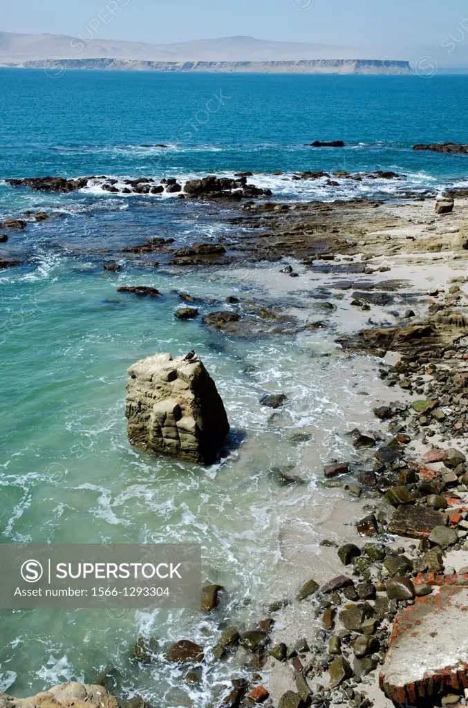 Paracas National reserve. Paracas peninsula.