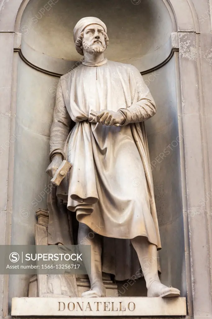 Statue of Donatello, Italian sculptor, in courtyard, Uffizi Gallery Museum, Piazzale Degli Uffizi, Florence, Tuscany, Italy.