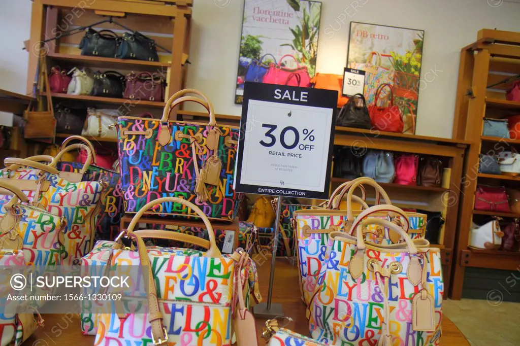 Dooney and discount bourke factory outlet