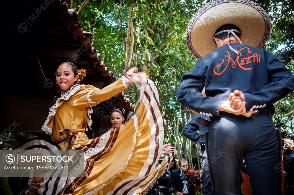 Traditional show, in El Abajeño restaurant, Juarez 131, Tlaquepaque, Guadalajara, Jalisco, Mexico.