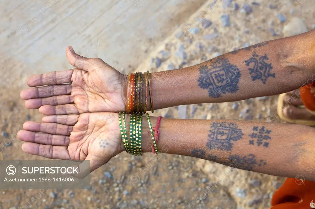 Typical tattoos on woman´s arms, Gond tribe, Gadchiroli, Maharashtra, India.