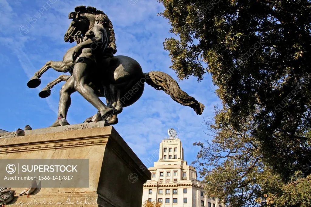 Equestrian statue, sculpture by Luciano Osle, 1925, Plaça de Catalunya, Barcelona, Catalonia, Spain