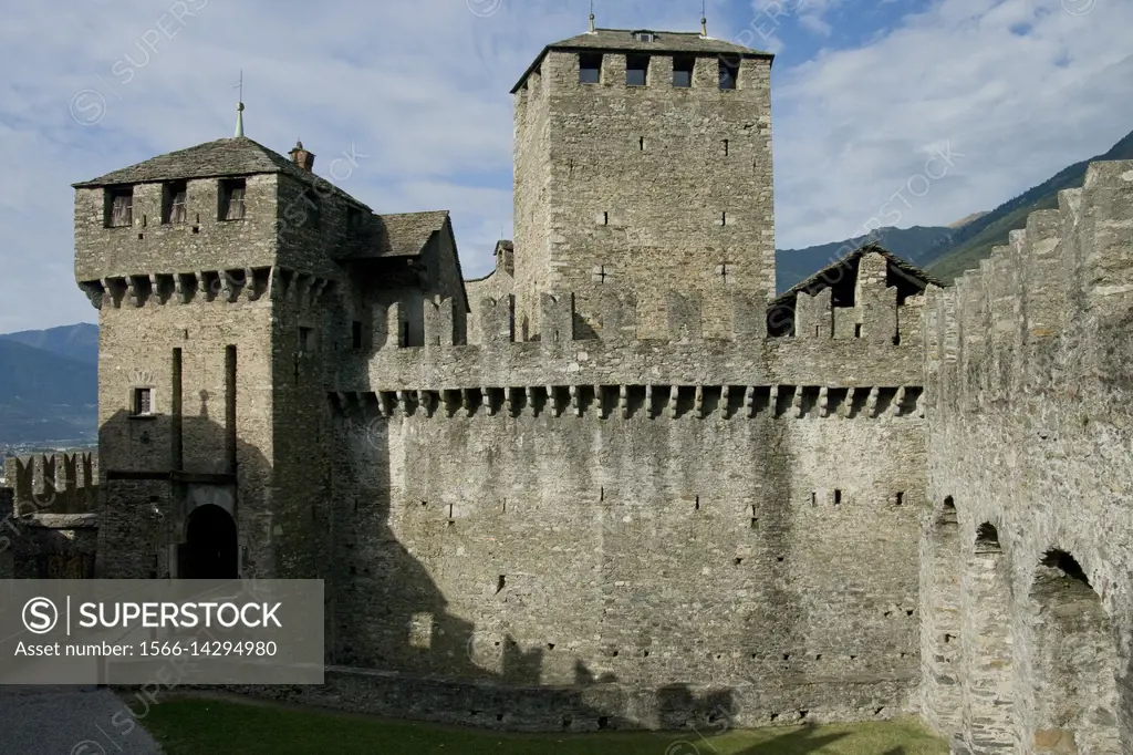 Castle of Montebello • Famous building »