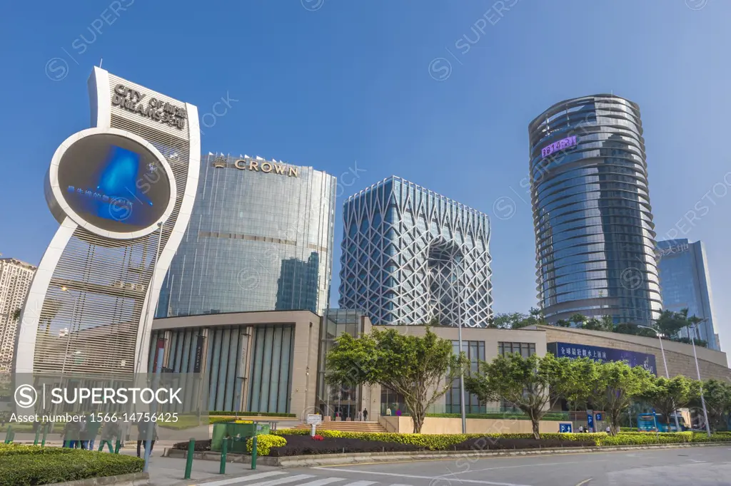 China , Macao City, Cotai Area, Strada do Istmo Avenue.