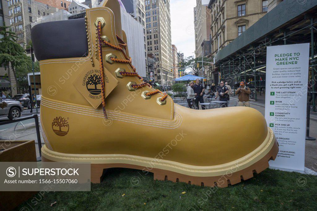 Giant timberland sales boot nyc