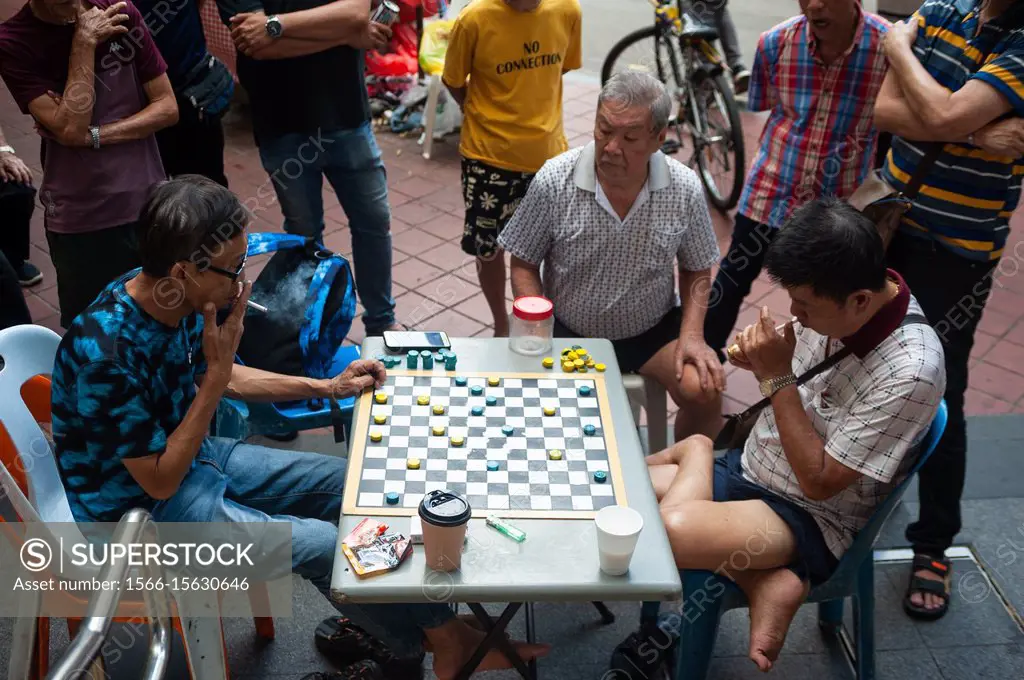 Playing on sale chinese chess