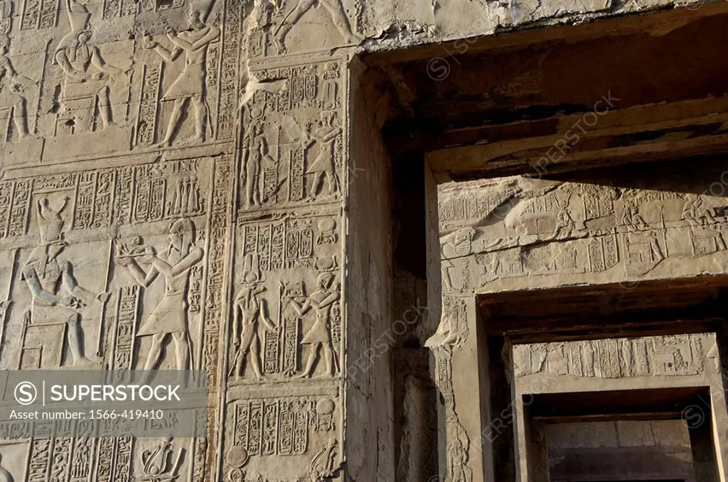 Temple of Kom Ombo, Egypt/ The Temple of Kom Ombo is an unusual double temple built during the rule Ptolemaic dynasty in the Egyptian town of Kom Ombo...