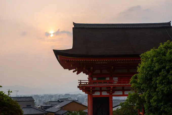 Entrance of Kiyomizudera Temple