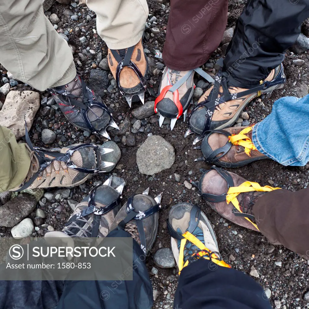 Iceland, Svinafellsjokull, Low section of climbers with crampons