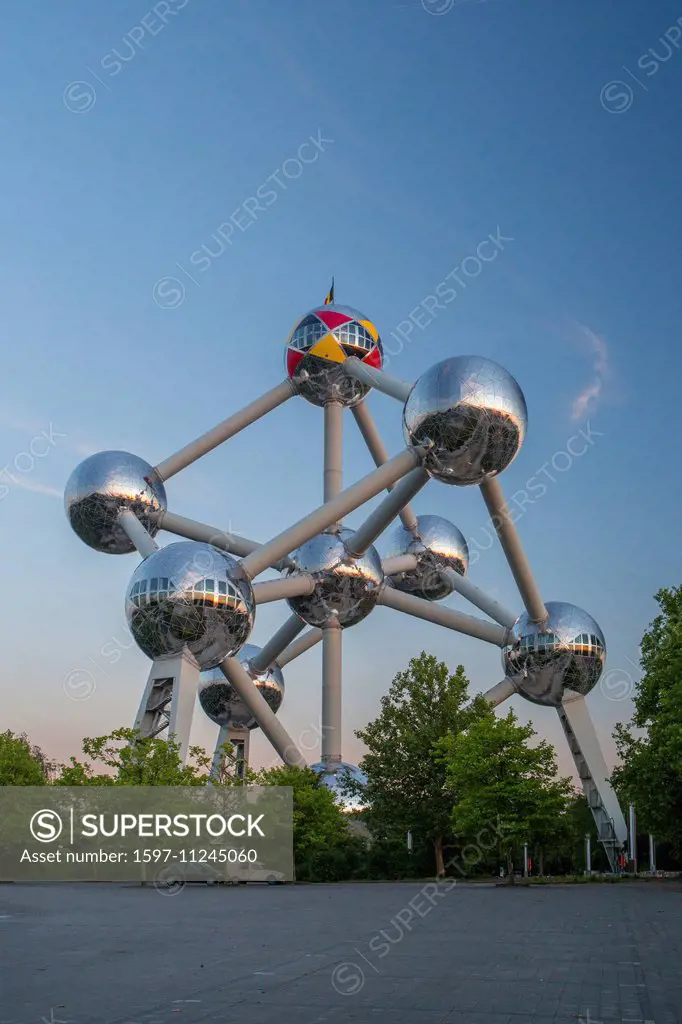 Atomium, spheres, Belgium, Europe, Brussels, architecture, balls, city, colourful, expo, famous, evening, touristic, travel