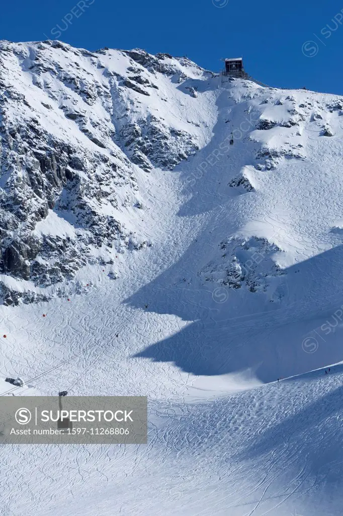 Mont fort, ropeway, cable railway, Mont fort, Verbier, winter, canton, VS, Valais, mountain, mountains, mountain road, ski, skiing, Carving, tracks, t...