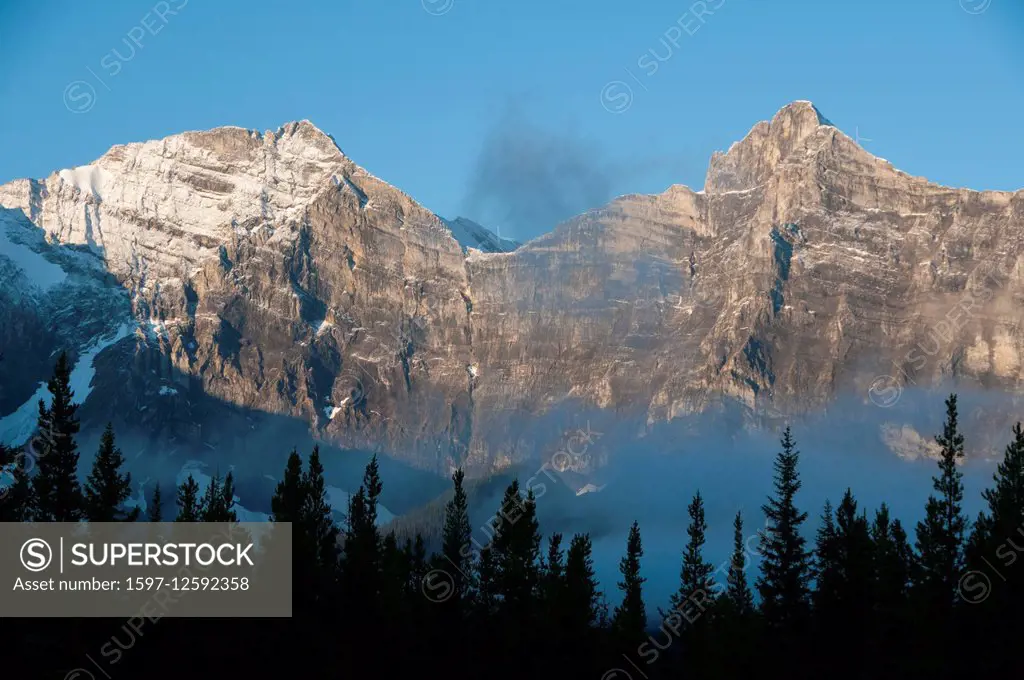 Peter Lougheed Provinical Park in Alberta