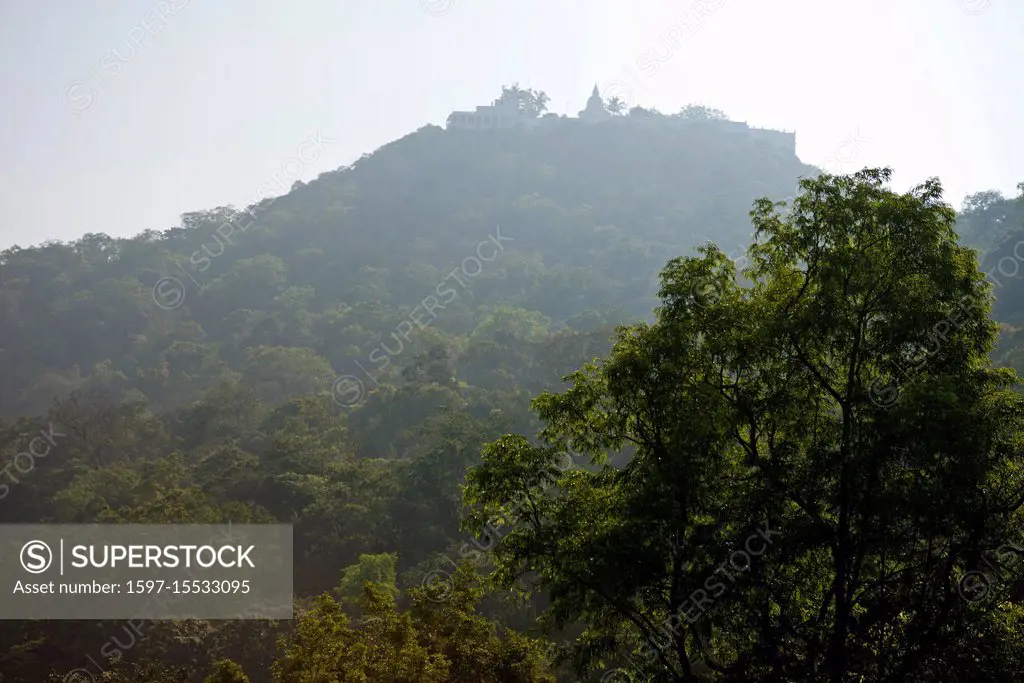 Sri Lanka, Bandarawela, pilgrimage vedasiti mount, Vedasitikanda temple