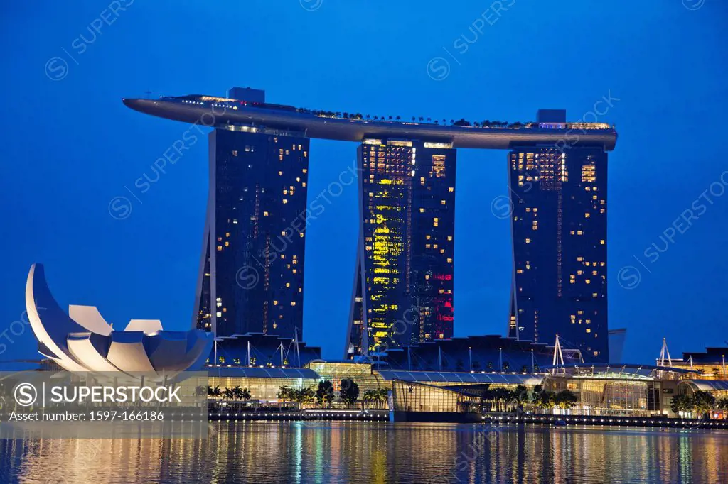 Asia, Singapore, Marina Bay Sands, Marina Bay Sands Hotel, Hotel, Hotels, architecture, Casino, Casinos, Night View, Night Lights, Illumination, Touri...