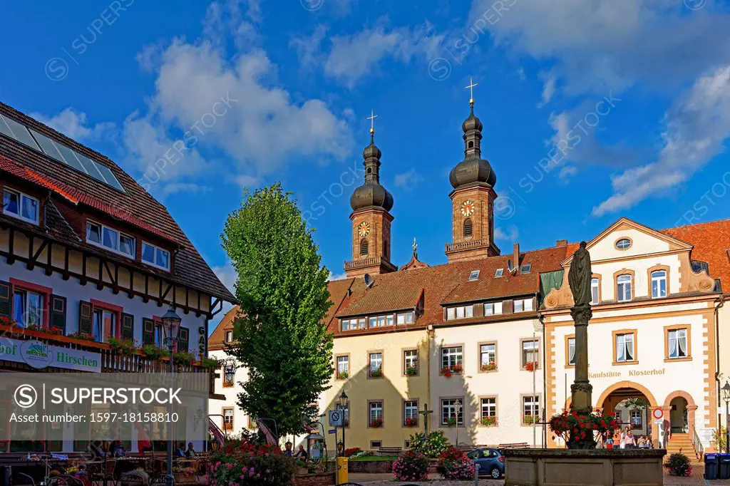 Klosterhof, Klosterkirche