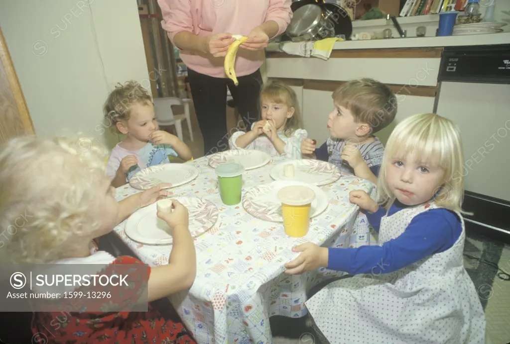 Preschool children eating breakfast, Washington, D.C.