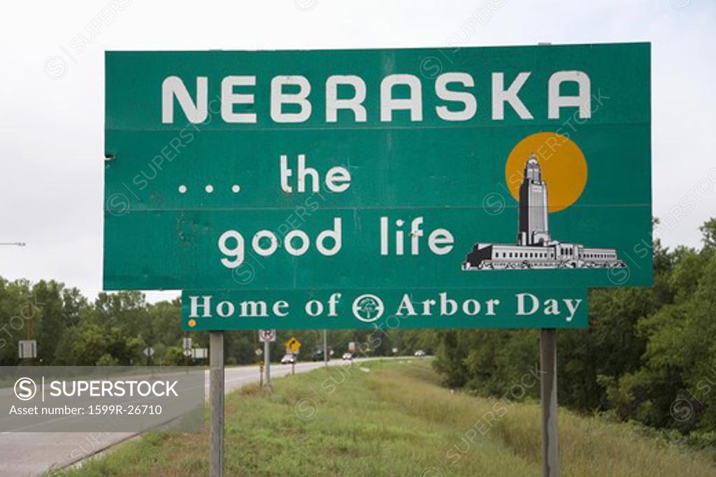 Welcoming Sign To Nebraska The Good Life Nebraska State Line