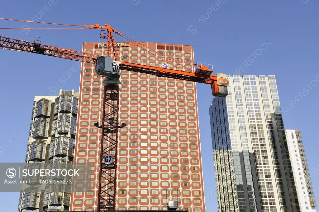 France, Ile-de-France, Paris, 15th, Forehead(Front) of the Seine, District Beaugrenelle