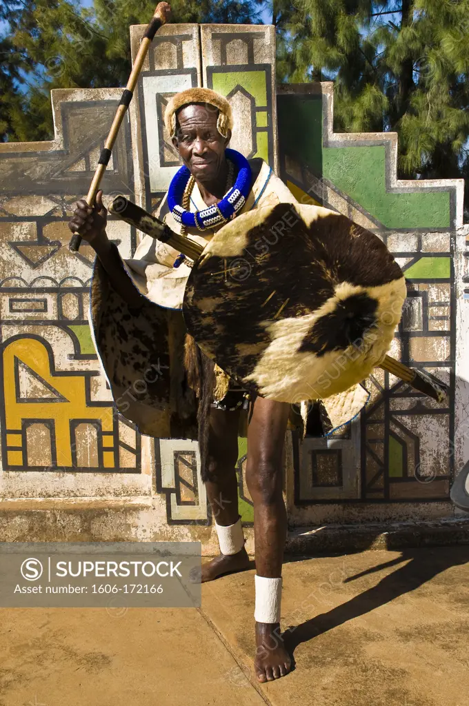 Africa, South Africa, Mpumalanga Province, KwaNdebele, Ndebele tribe, Mabhoko village, King Palace, one of the adviser of the King, Daniel Mjanyelwa Ndimande