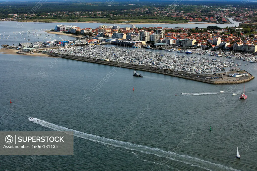 France, Aquitaine (33), Arcachon, a seaside resort of Arcachon, the marina, (aerial photo),