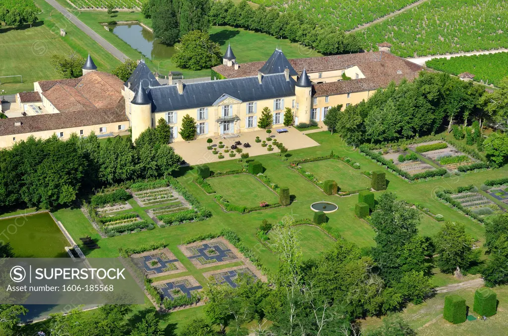 France, Aquitaine, Gironde, Sauternes, vineyard Suduiraut castle