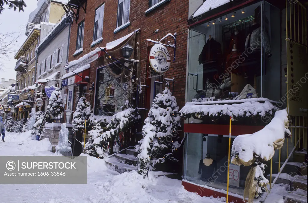 Canada, Quebec city in winter, Petit Champlain district, shops