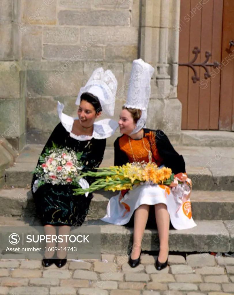 Breton Traditional Dress / Girls in Traditional Costume wearing Lace Headdress (Coiffes), Brittany, France