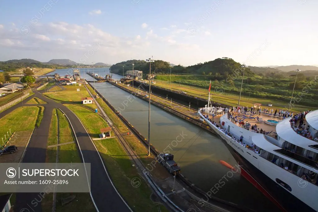 Panama, Panama Canal, Queen Victoria cruise ship on its maiden World Cruise transitting Miraflores locks