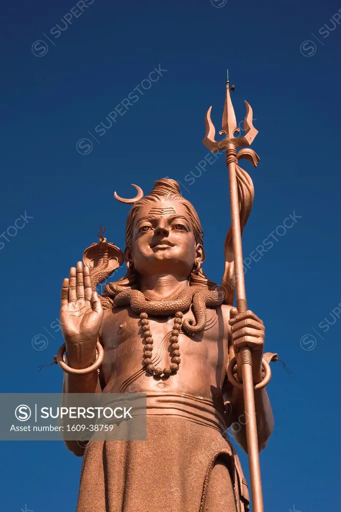 Mauritius, Western Mauritius, Eswarnath Shiv Jyothir Lingum Temple, tall statue of Hindu God Shiva el. 33 meters