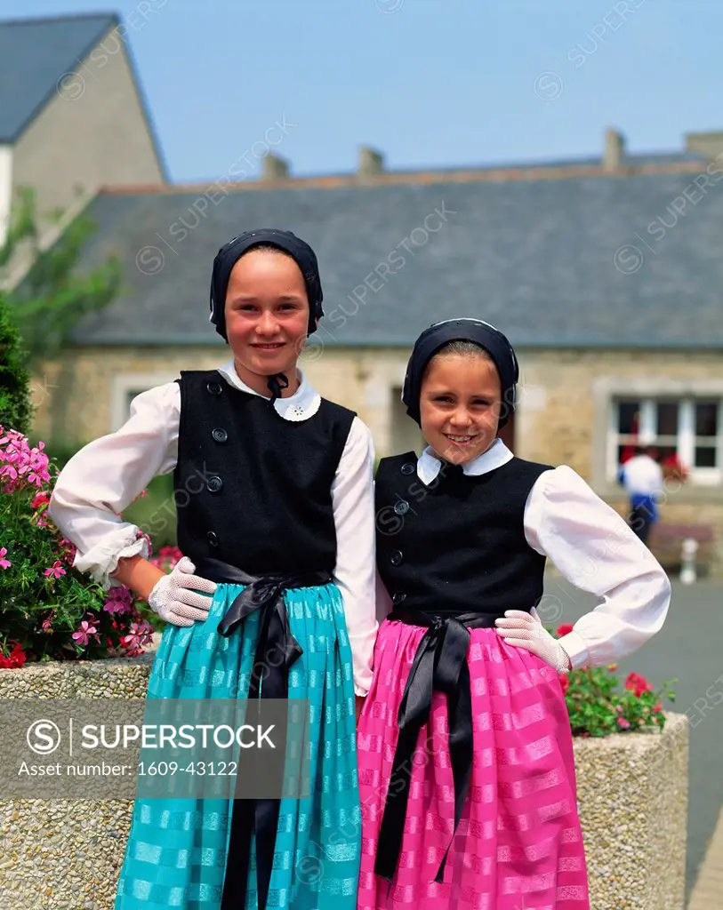 France, Brittany, Children in Traditional Costume