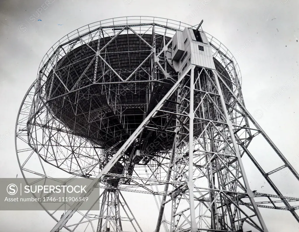 Photograph of a radio telescope. A radio telescope is a specialised antenna and radio receiver used to receive radio waves from astronomical radio sources in the sky in radio astronomy. Dated 20th century