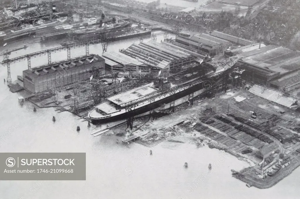 The 'Nieuw Amsterdam' Dutch ocean liner built in Rotterdam for the Holland America Line. It was the most popular ship of the 30s besides the Queen Mary. Construction on the new liner was carried out at the N.V. Rotterdam Dry-dock Company. Christened by Queen Wilhelmina in April 1937,