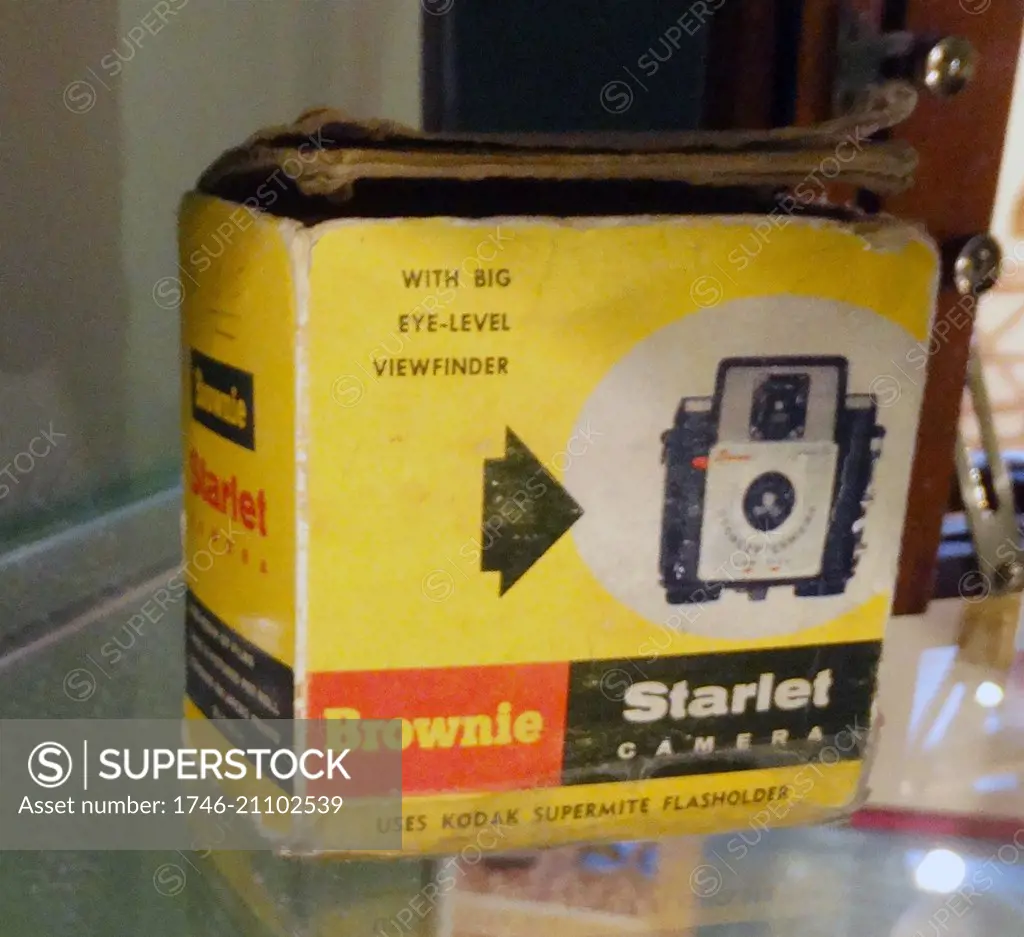 Kodak Brownie Starlet camera with flasholder and eye-level viewfinder.