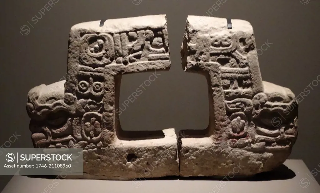 Mayan two-headed altar, representing the bird Muwaan, associated with the night sky and underworld. From Moral-Reforma, Tabasco, Mexico 600-900 AD