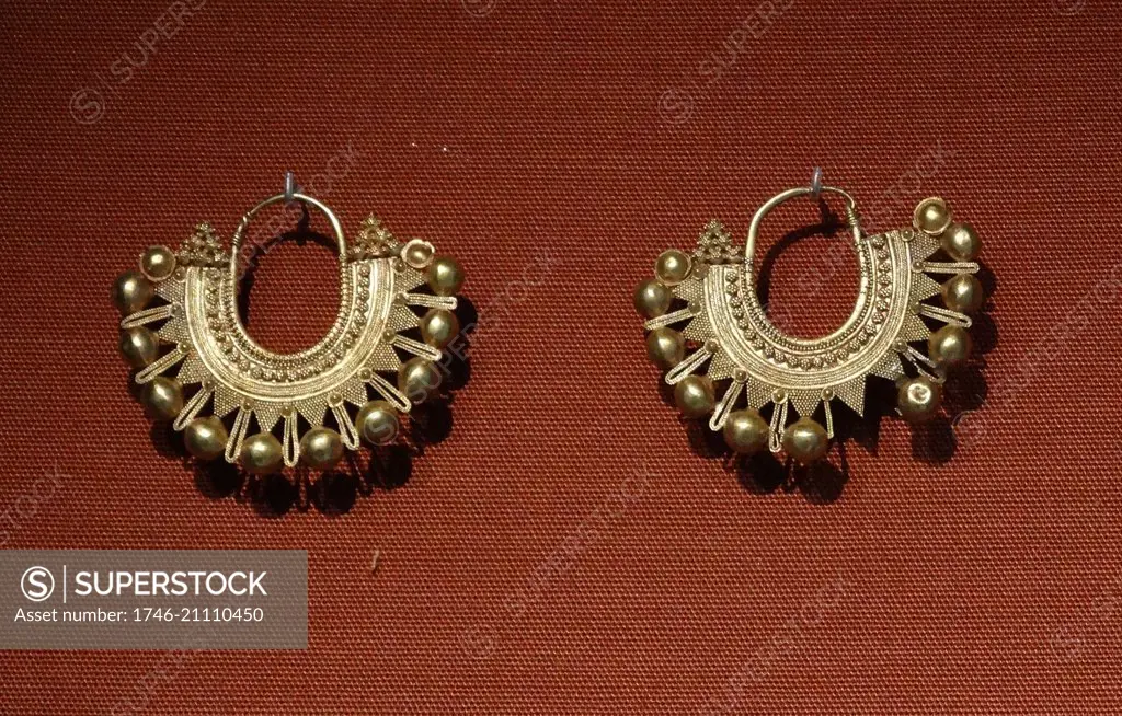 Gold open-work jewellery Late Roman to Early Byzantine 4th Century AD, Turkish provinces of Roman Empire