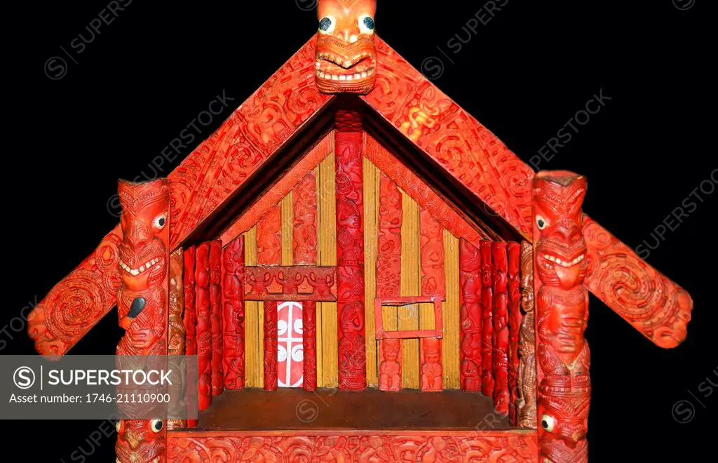 model Maori meeting house, made by Piwiki Horohau of the Ngáti Raukawa tribe, New Zealand, early 1900s