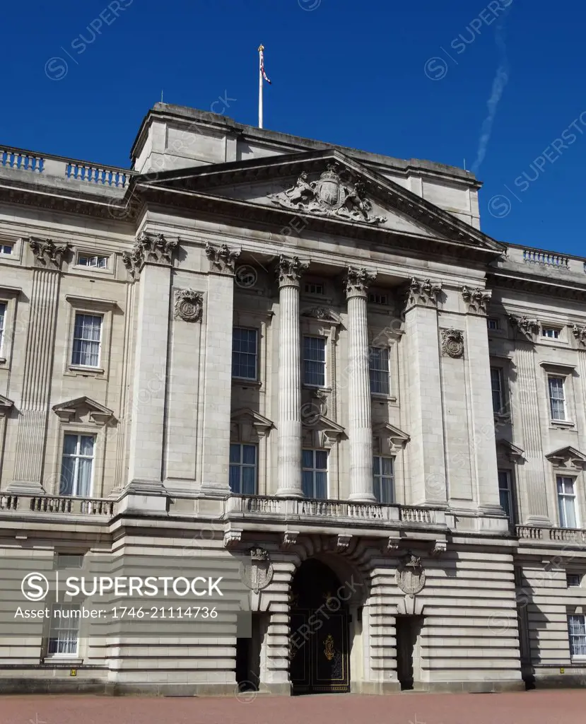 Buckingham Palace London, one of the residences used by the British Royal family.