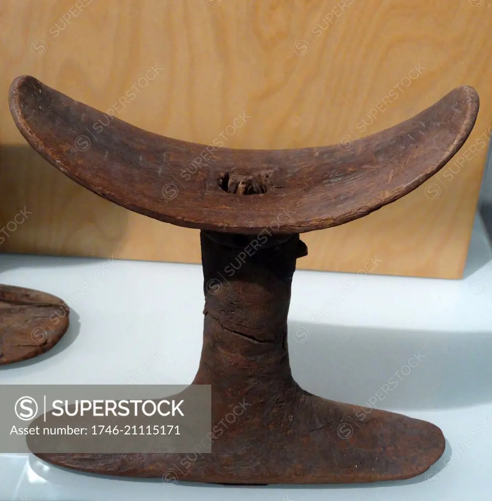 Ancient Egyptian Headrest made from wood (New Kingdom, 1540-1070 BC).