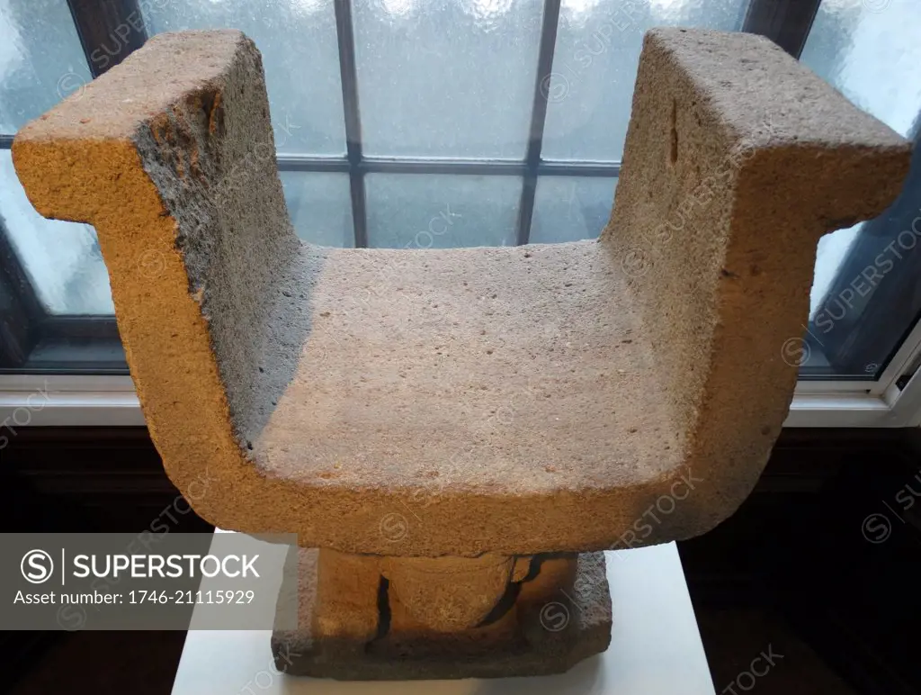 Stone Chair, for the leader of the Manabi people; Ecuador Around 1000-1500 AD