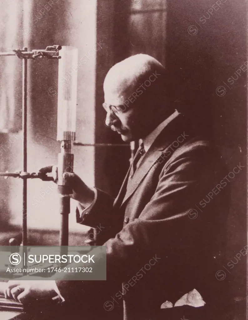 Fritz HABER (1868-1934) German chemist at work in his laboratory at Karlsruhe. Nobel prize for chemistry 1918. With Karl Bosch (his brother-in-law) invented process for synthesis of ammonia from hydrogen and atmospheric nitrogen.