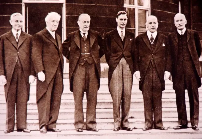 Commonwealth Prime Ministers gather in London for the coronation of King george VI 1937. Left to right: Prime Ministers, Michael Savage of New Zealand, joseph Lyons of Australia, Stanley Baldwin of Great Btitain, The King, Prime Minister william McKenzie King of Canada and Prime Minister james Barrie Herzog of South Africa