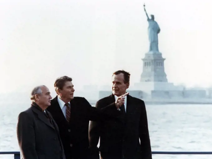 US President Ronald Reagan with Vice-President George Bush and Russian leader Mikhail Gorbachev, New York 1985