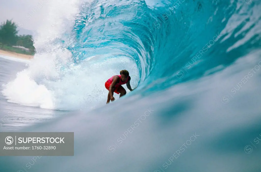 Hawaii, Oahu, North Shore, Pipeline, David Cantrell Crouching In Tube, Drags Hand In Curling Wave