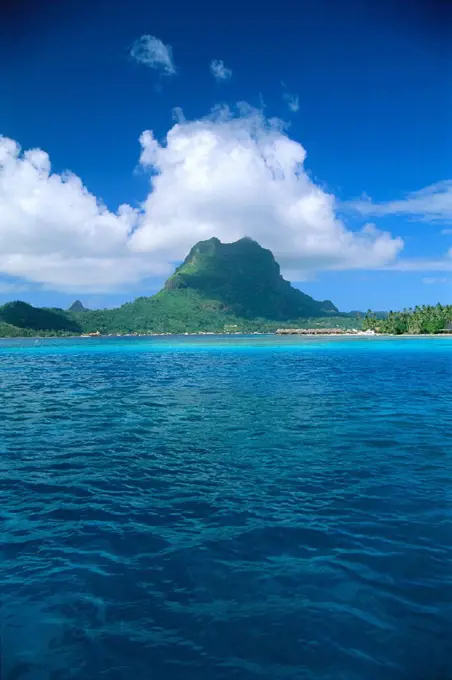 FP, Tahiti, Bora Bora, View fo Mt Pahia and Vaitape town from ocean, distant C1769