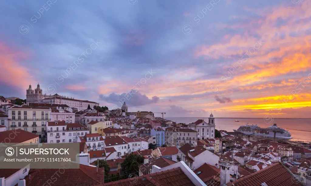 Alfama district at sunset, Lisbon, Portugal