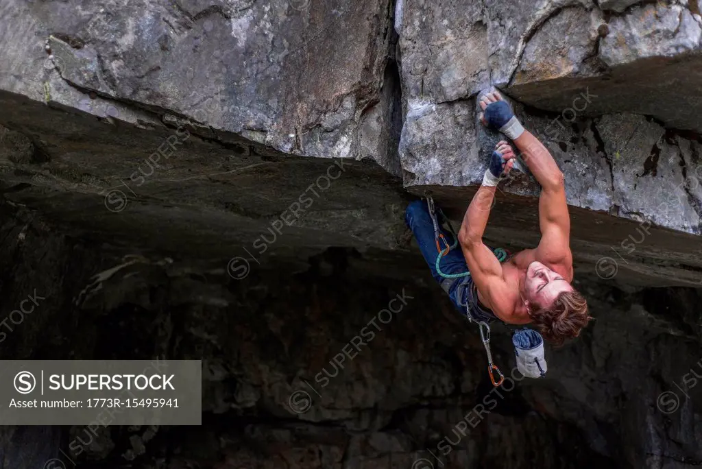 Trad climbing roof of My Little Pony route in Squamish, Canada
