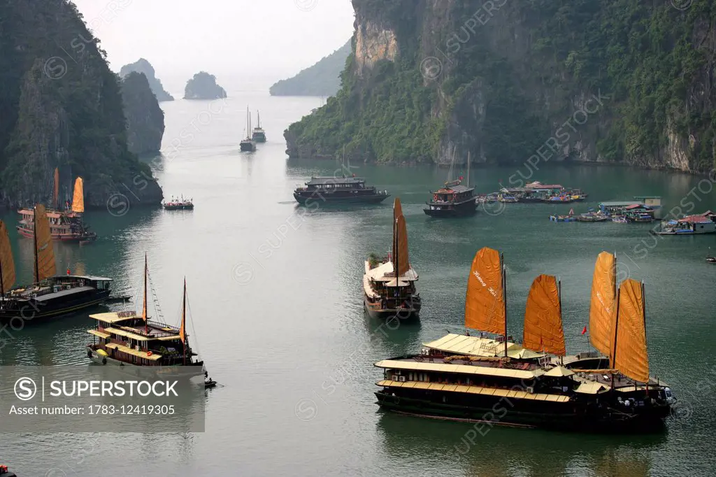 HALONG BAY VIETNAM