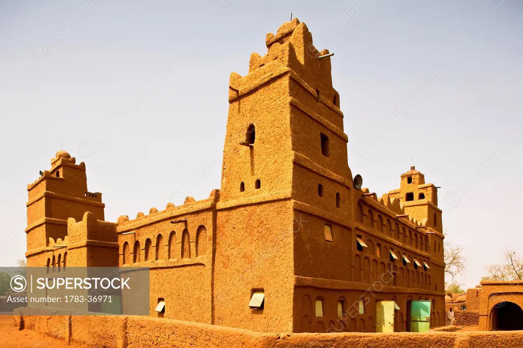 Niger, Central Niger, Tahoa Region, Traditional Mud Brick Mosque; Yaama Village