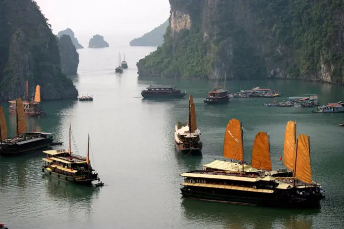 HALONG BAY VIETNAM